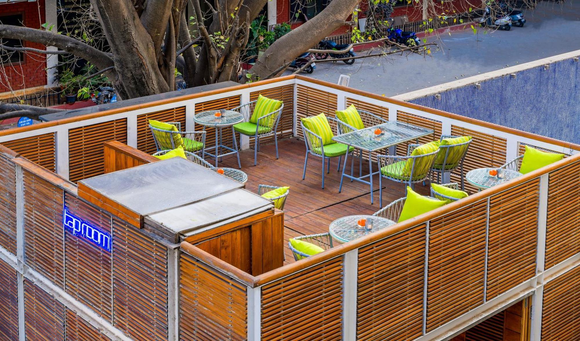 The Park Bangalore, Mg Road Exteriér fotografie A restaurant in the resort